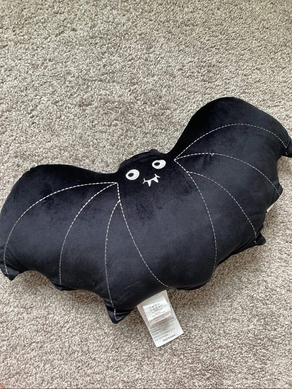 NOVOGRATZ BLACK BAT PILLOW Halloween goth vampire decor